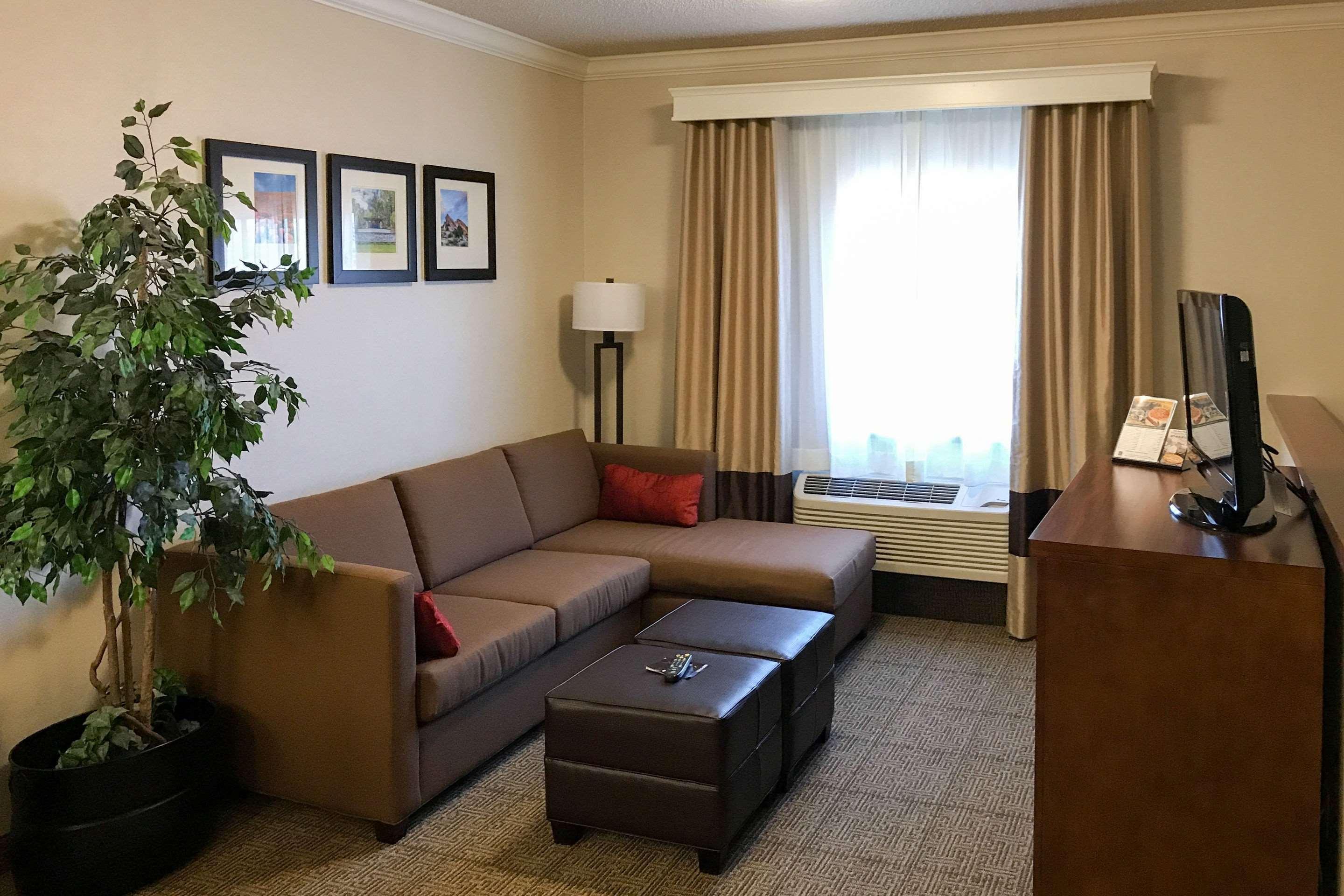 Comfort Suites Near Six Flags Magic Mountain Stevenson Ranch Exterior photo