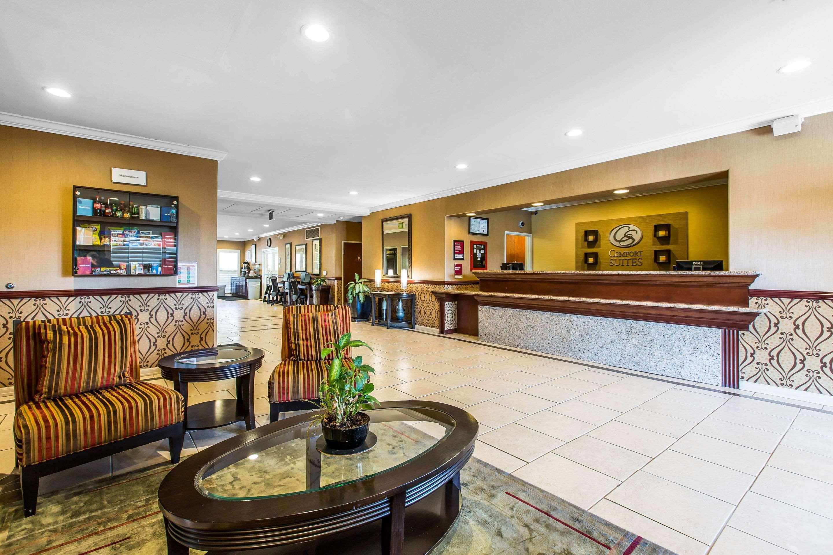 Comfort Suites Near Six Flags Magic Mountain Stevenson Ranch Exterior photo