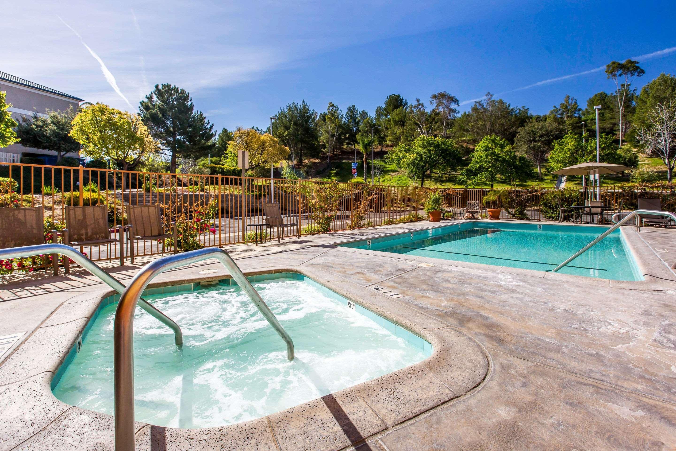 Comfort Suites Near Six Flags Magic Mountain Stevenson Ranch Exterior photo