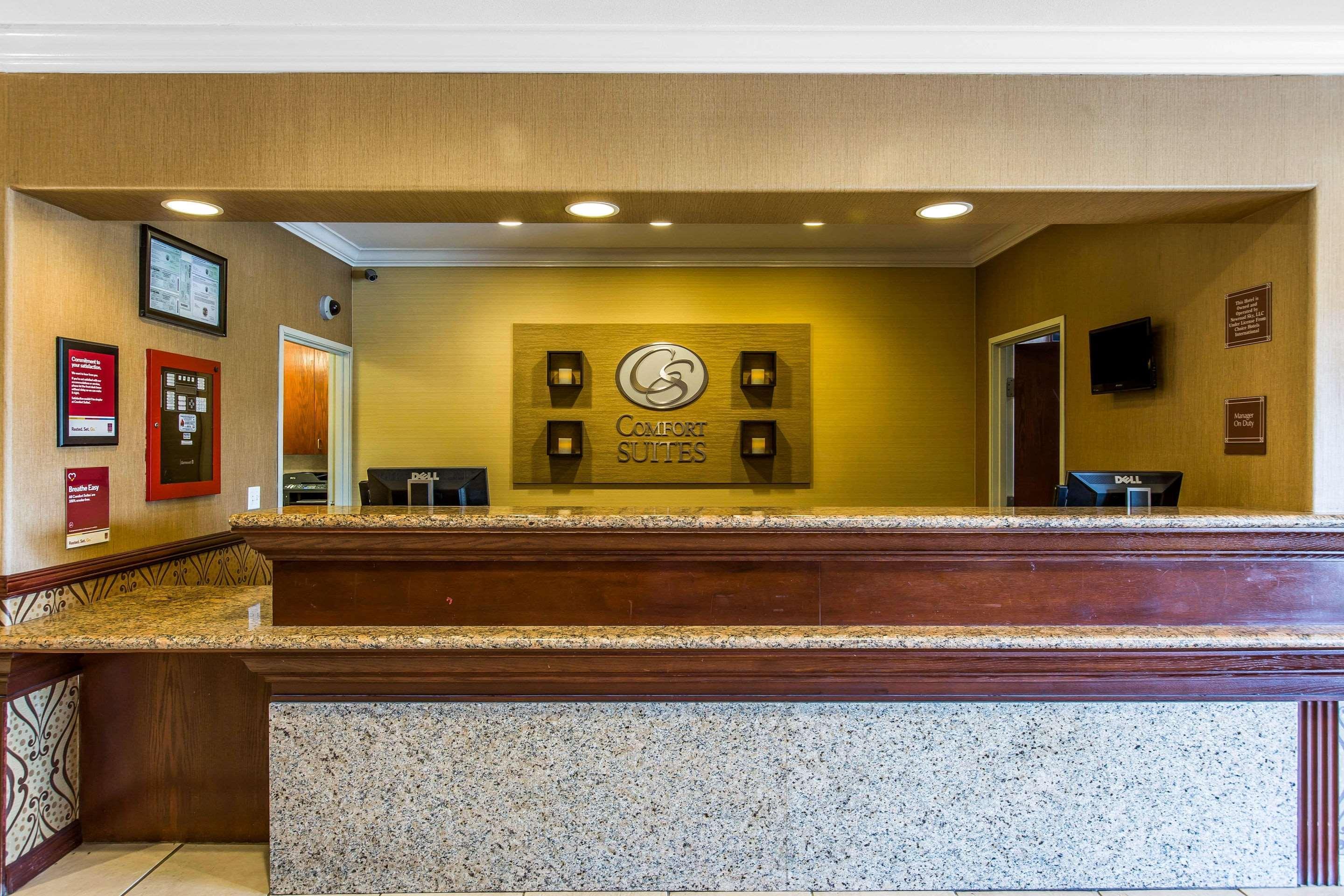 Comfort Suites Near Six Flags Magic Mountain Stevenson Ranch Exterior photo