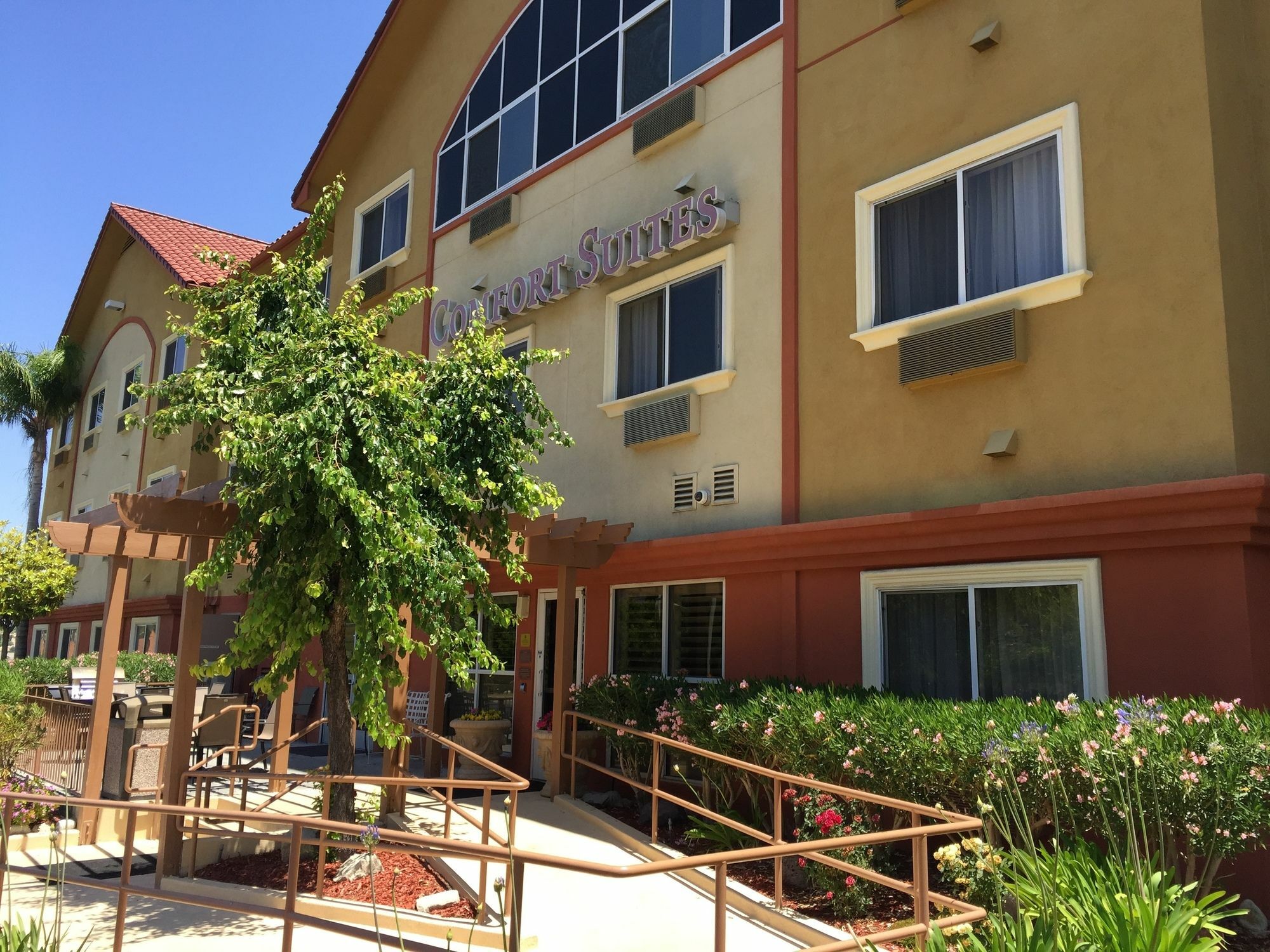Comfort Suites Near Six Flags Magic Mountain Stevenson Ranch Exterior photo